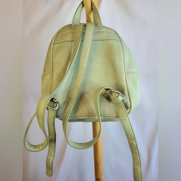 Jeane & Jax Green Knapsack Bag - Picture 4 of 12